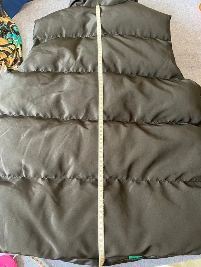 Veste sans manches doudoune noire et verte neuve taille L (40/42) - photo numéro 7
