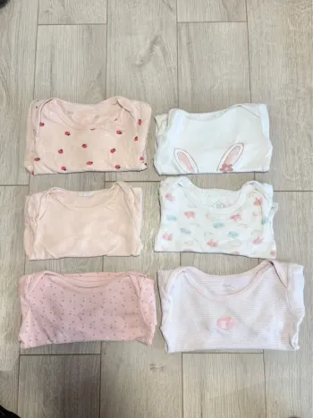 Lot body manches longue 12mois fille