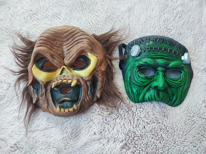 Lot de 2 masques halloween - photo numéro 2