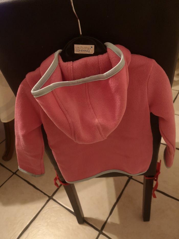 Veste polaire à capuche rose taille 24mois - photo numéro 4