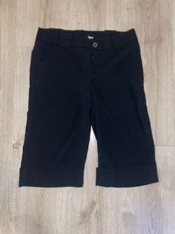 Pantacourt capri Cache cache noir