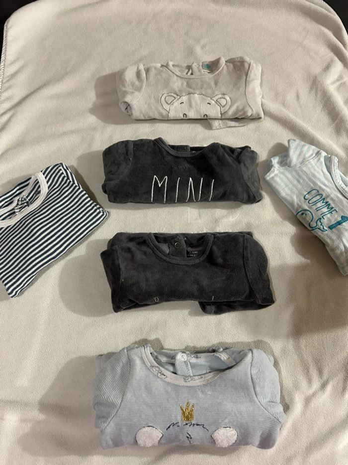 Lot de 6 pyjamas 1 mois