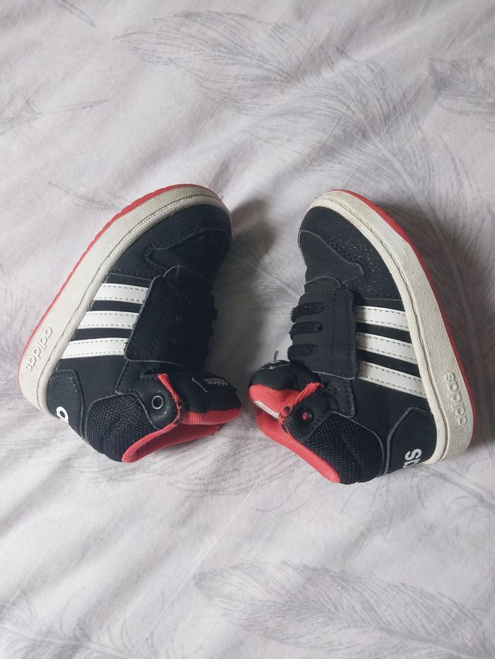 Baskets montantes Adidas bébé - Taille 23 - photo numéro 6