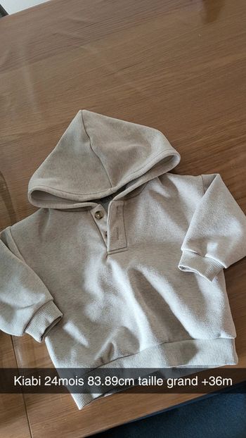 Pull à capuche