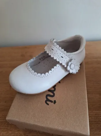 Witte ballerina's