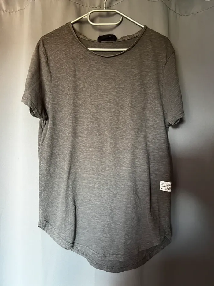 T-shirt gris taille S