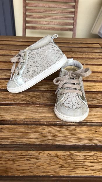 Bottines Shoo Pom pointure 22