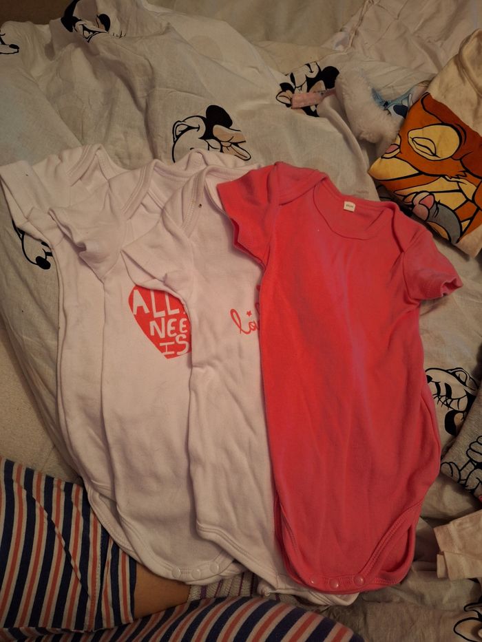 Lots de 4 body manche court 86cm