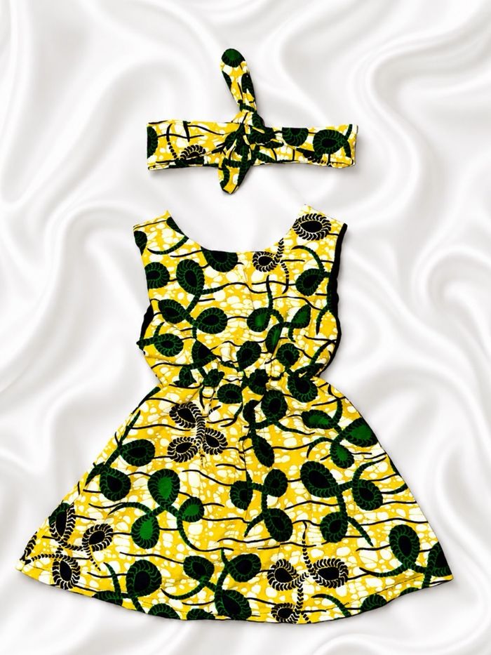 Robe en wax avec pression à l’épaule + son bandeau à nouer - photo numéro 1