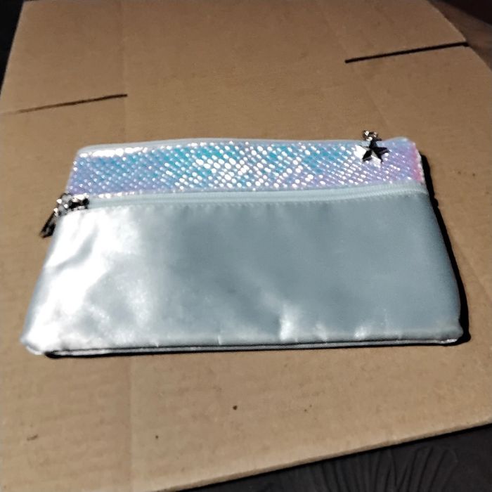 Trousse de toilette jeune fille