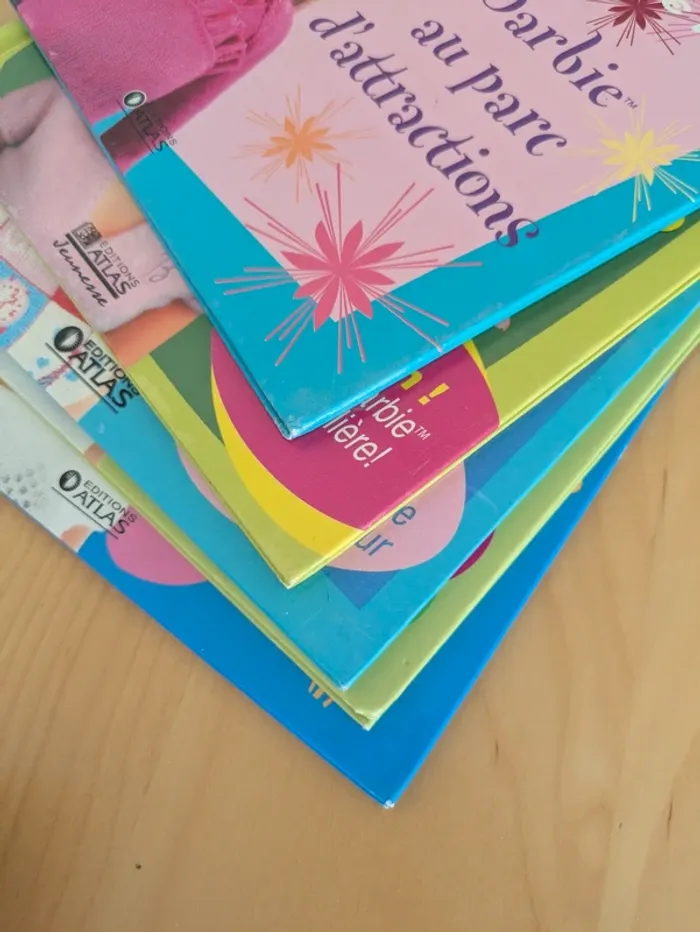 Lot de 5 livres Barbie édition Atlas de 2004 - photo numéro 4