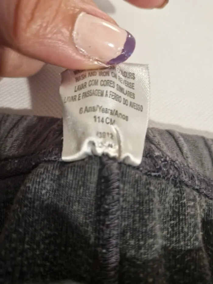 Pantalon 6 ans 114 cm Sans marque - photo numéro 2