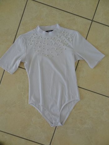 body Jennyfer Taille M