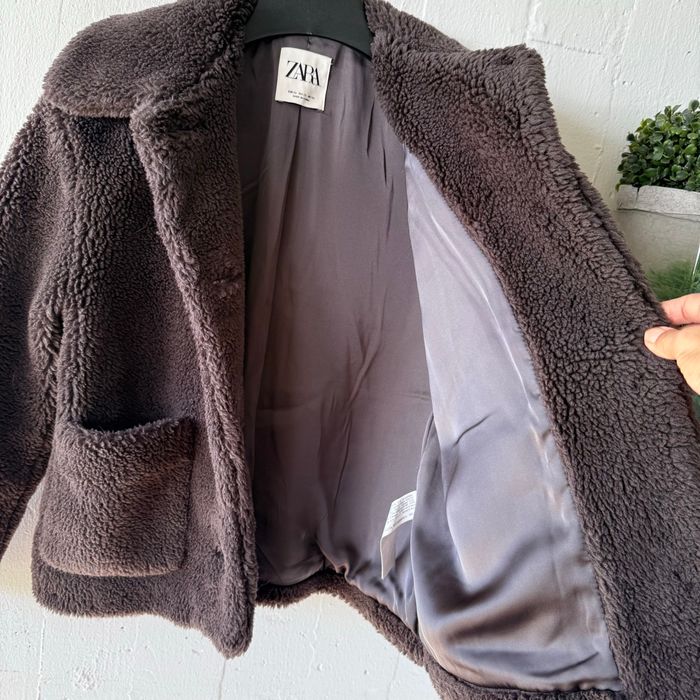 Veste manteau fausse fourrure Zara taille XS - photo numéro 8