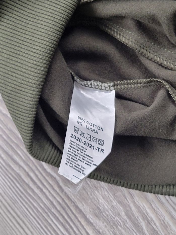 The North Face – Veste légère kaki/noir – Taille M  – Très bon état - photo numéro 7