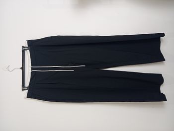 Pantalon noir fluide à cordes Zara Taille 44
