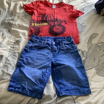Ensemble short et tee shirt 9ans