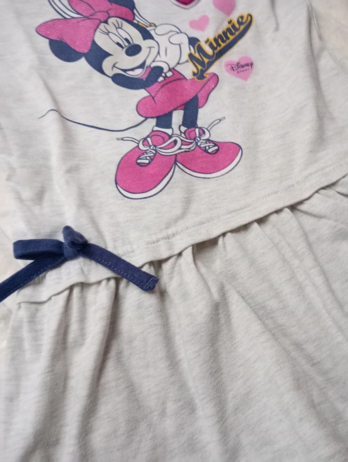 Robe Minnie 116 cm 5 6 ans - photo numéro 4