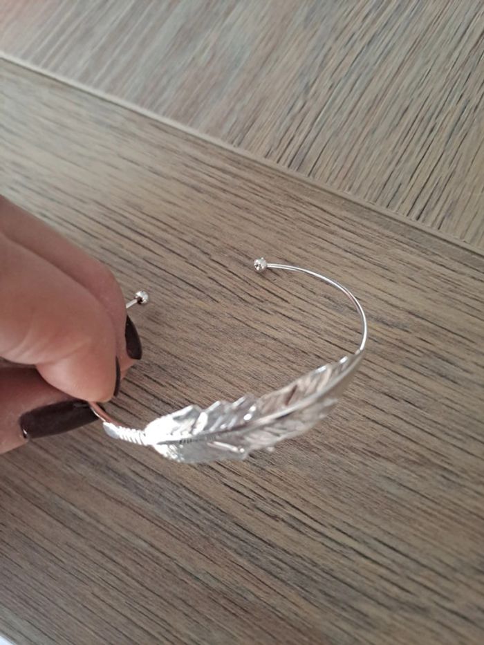 Bracelet argenté feuille