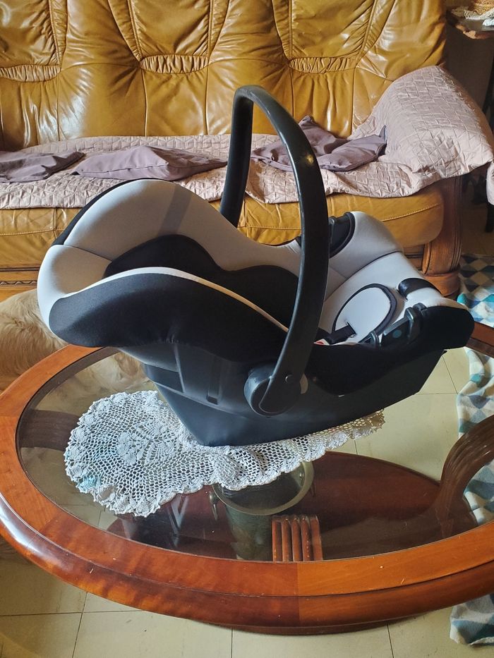 Cosy qui fait siege auto - photo numéro 4