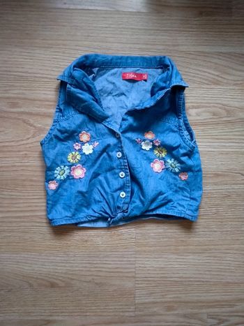 Chemise sans manches. Tissaia.
Taille 3 ans