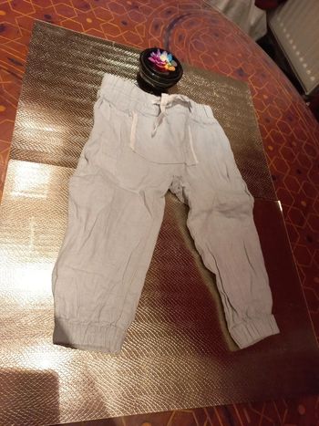 Superbe pantalon bleu ciel 12 mois