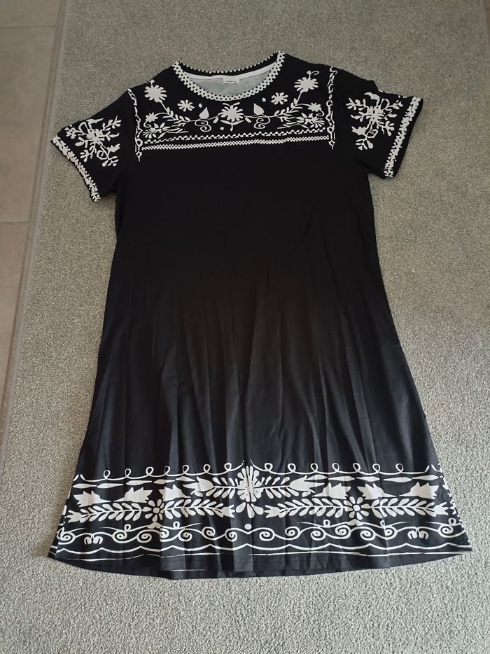 Robe d'été femme taille XL - photo numéro 2
