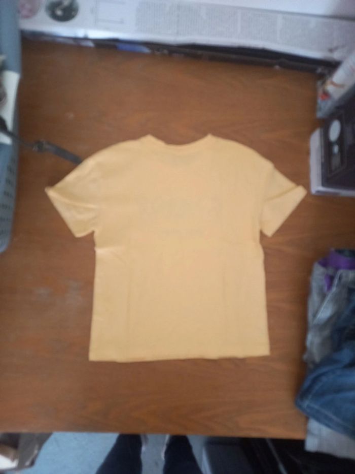 Tee shirt kiabi taille 8 ans - photo numéro 2