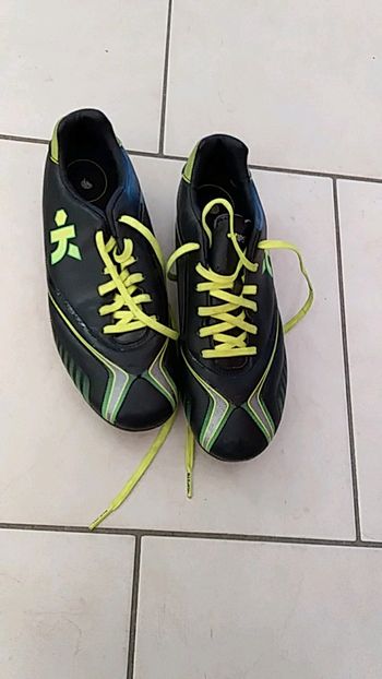 Crampons kipsta taille 38