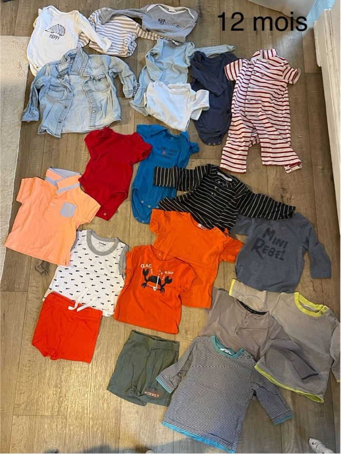 Lot de vêtement garçon 12 mois