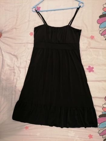Robe noire T. 40 Kiabi