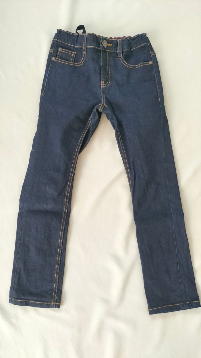 💙 Jeans slim brut - 9 ans - Kiabi - Jamais mis excellent état 💙