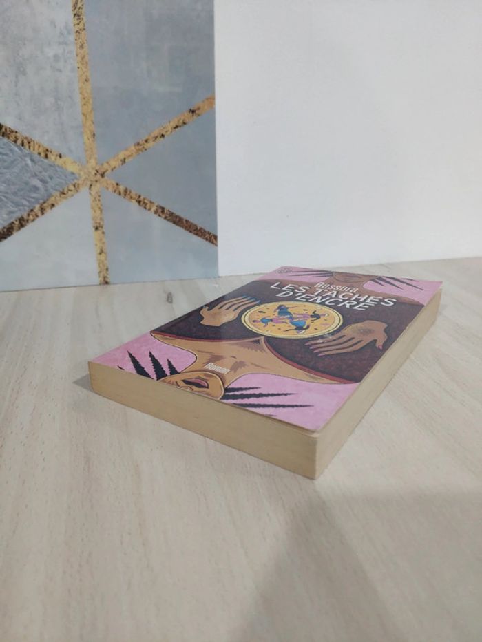 Livre poche les tâches d'encre Bessora - photo numéro 2