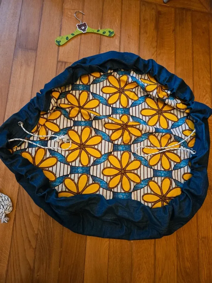Tapis de jeu transportable neuf - photo numéro 4