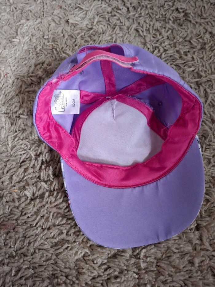 Casquette fille poupée LOL taille 52 mais réglable - photo numéro 3