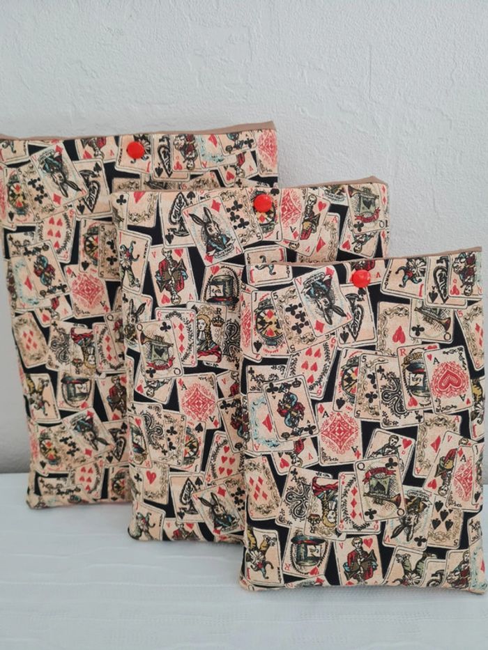 Étui de protection pour livre tablette liseuse moyen format - photo numéro 5