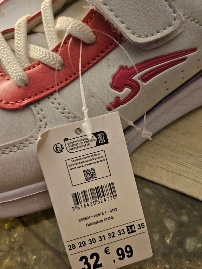 Basket fille neuve marque  airmess  pointure 34 - photo numéro 2