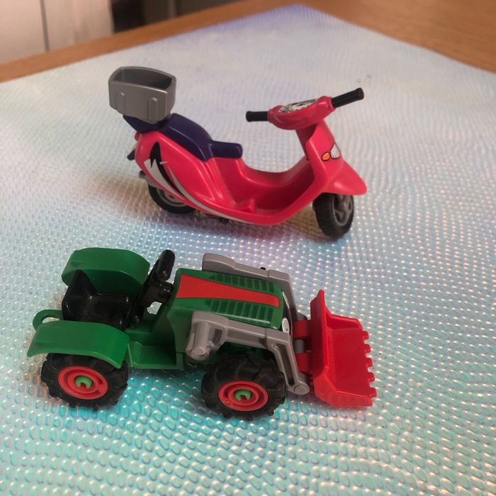 Scooter et tracteur Playmobil