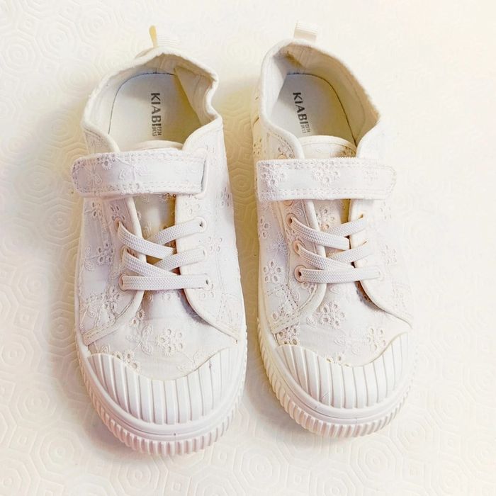 Baskets Pour Fille Marque Kiabi Taille 34 - photo numéro 2