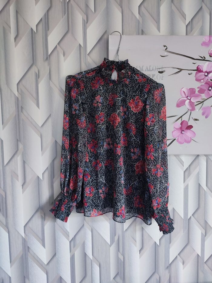 Jolie blouse fleurie Naf Naf - photo numéro 2