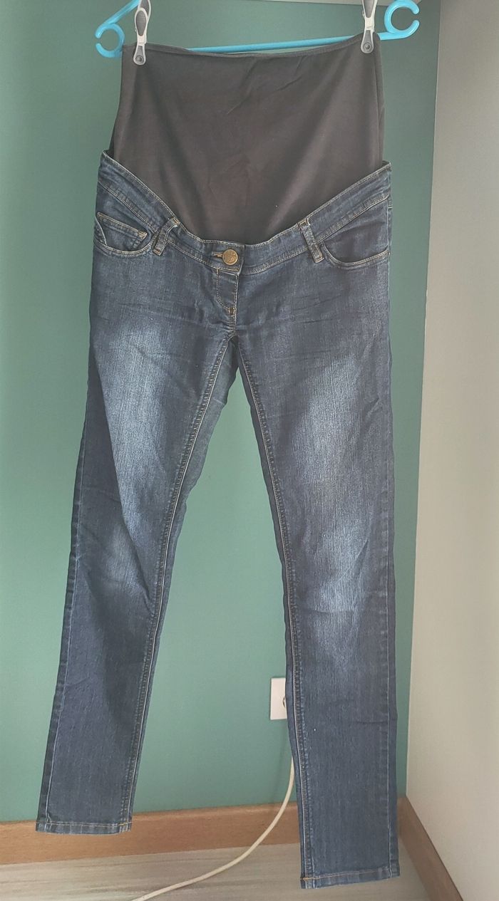 Jean slim bleu foncé maternité Kiabi