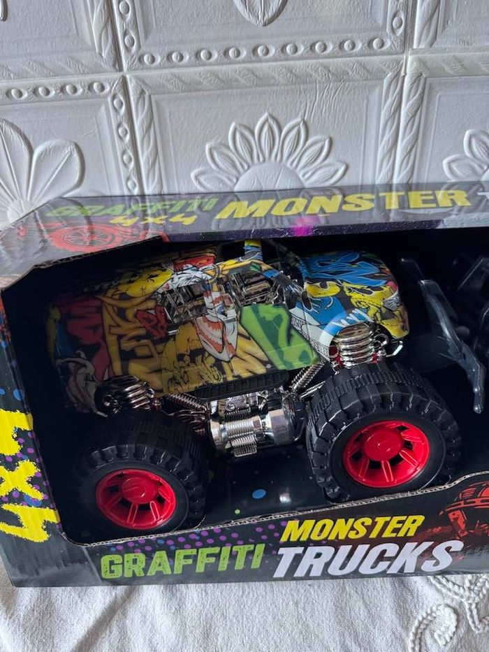 Monster graffiti 4x4 - photo numéro 2