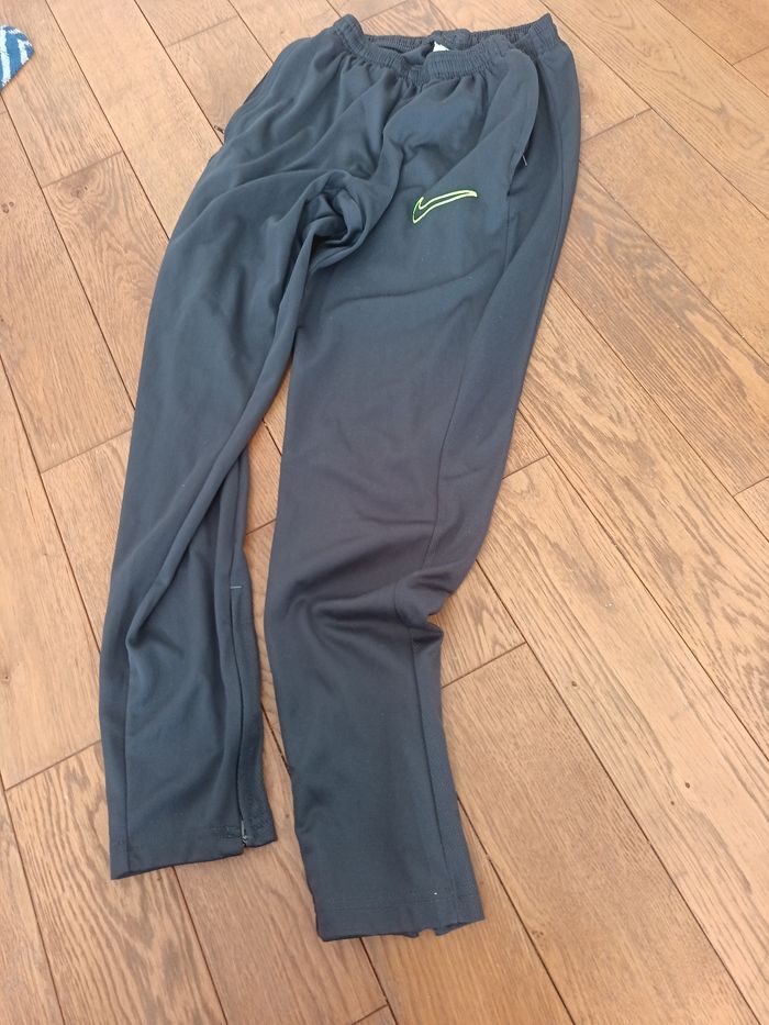 Jogging Nike gris - photo numéro 2