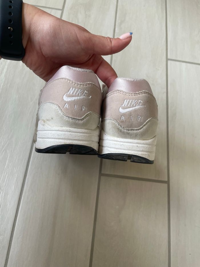 Chaussures Nike - photo numéro 4