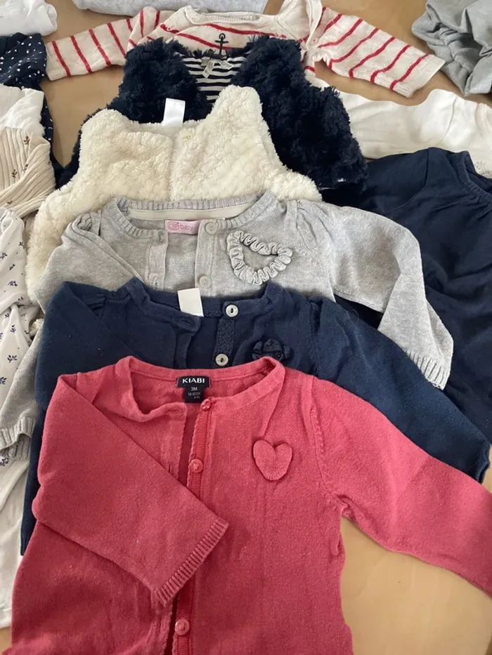Lot vêtement taille 3 mois - photo numéro 3