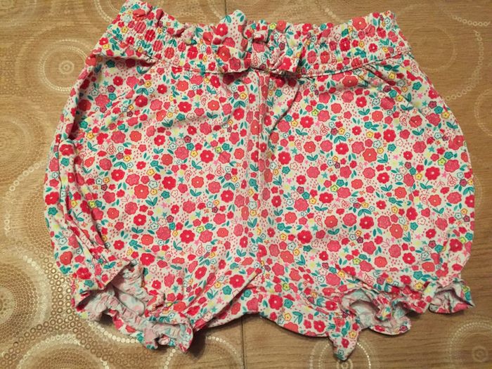 Bloomer DPAM pour bébé fille, taille 12 mois. Fleuri