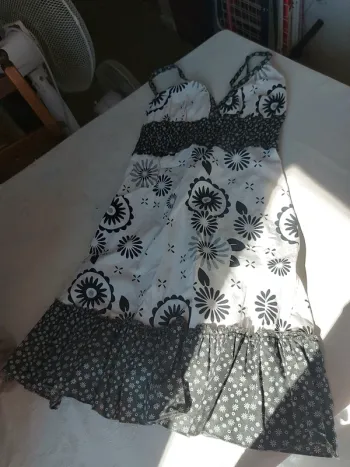 Robe à bretelles