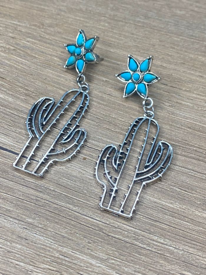 Boucles d’oreilles cactus acier - photo numéro 3