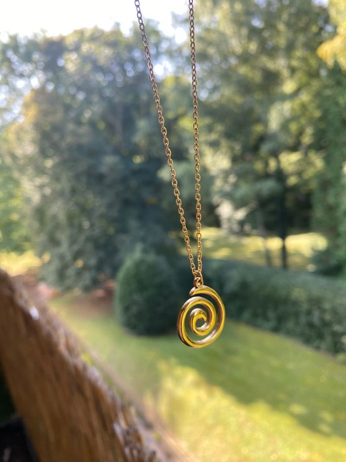 Collier  spirale en acier inoxydable - photo numéro 2
