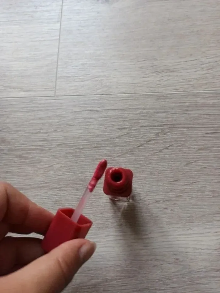 gloss lèvre - photo numéro 2